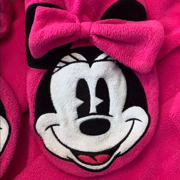 Minnie Mouse pajamas - Picture 5 of 9